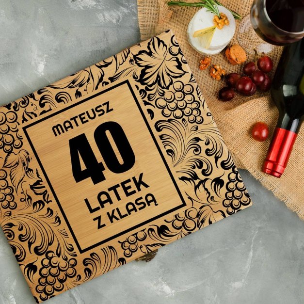 Akcesoria do wina zestaw deluxe w skrzynce z nadrukiem dla niego na 40 urodziny