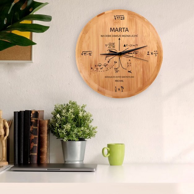 Zegar ścienny bambusowy z nadrukiem dla siostry inżyniera fizyka nauczyciela magistra
