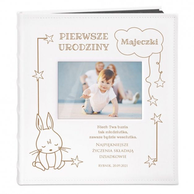 Album na zdjęcia z okienkiem i nadrukiem dla dziewczynki na urodziny