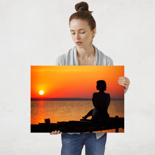 Plakat metalowy kobieta i zachód słońca L
