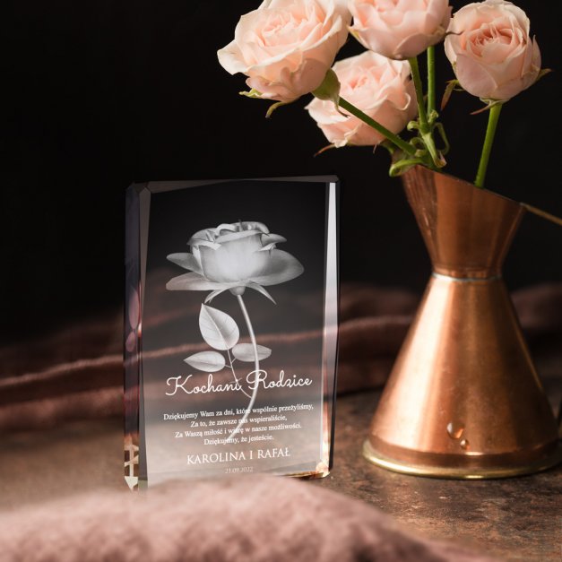 Kryształ 3D grawerowany róża w opakowaniu z nadrukiem dla siostry świadkowej jako podziękowanie ślubne