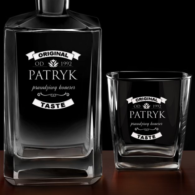 Karafka burbon 2 szklanki zestaw grawer dla prawdziwego konesera whisky