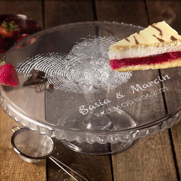 Patera szklana do ciasta z grawerem dla pary na ślub rocznicę