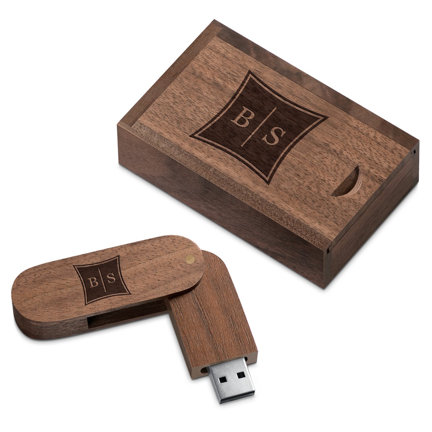 Pendrive drewniany z grawerem na pudeku z Inicjaami dla pary