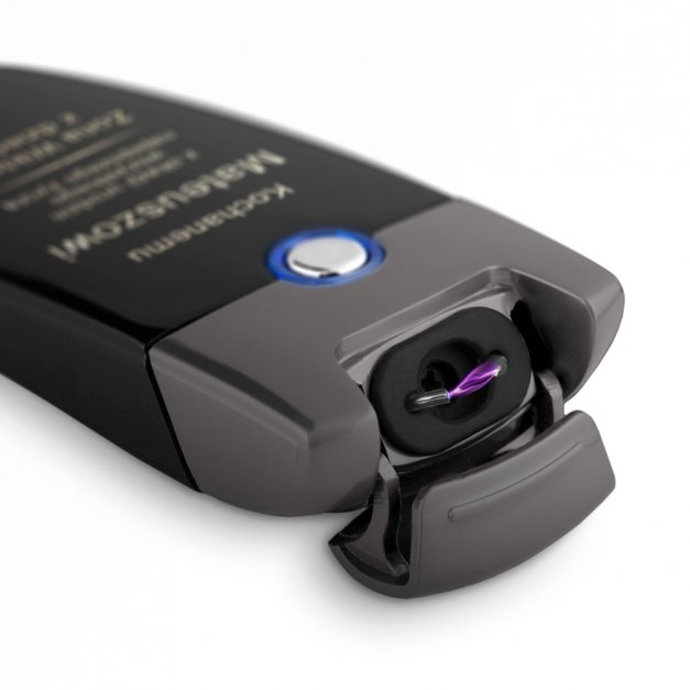 Zapalniczka plazmowa czarna USB z grawerem dla męża na urodziny