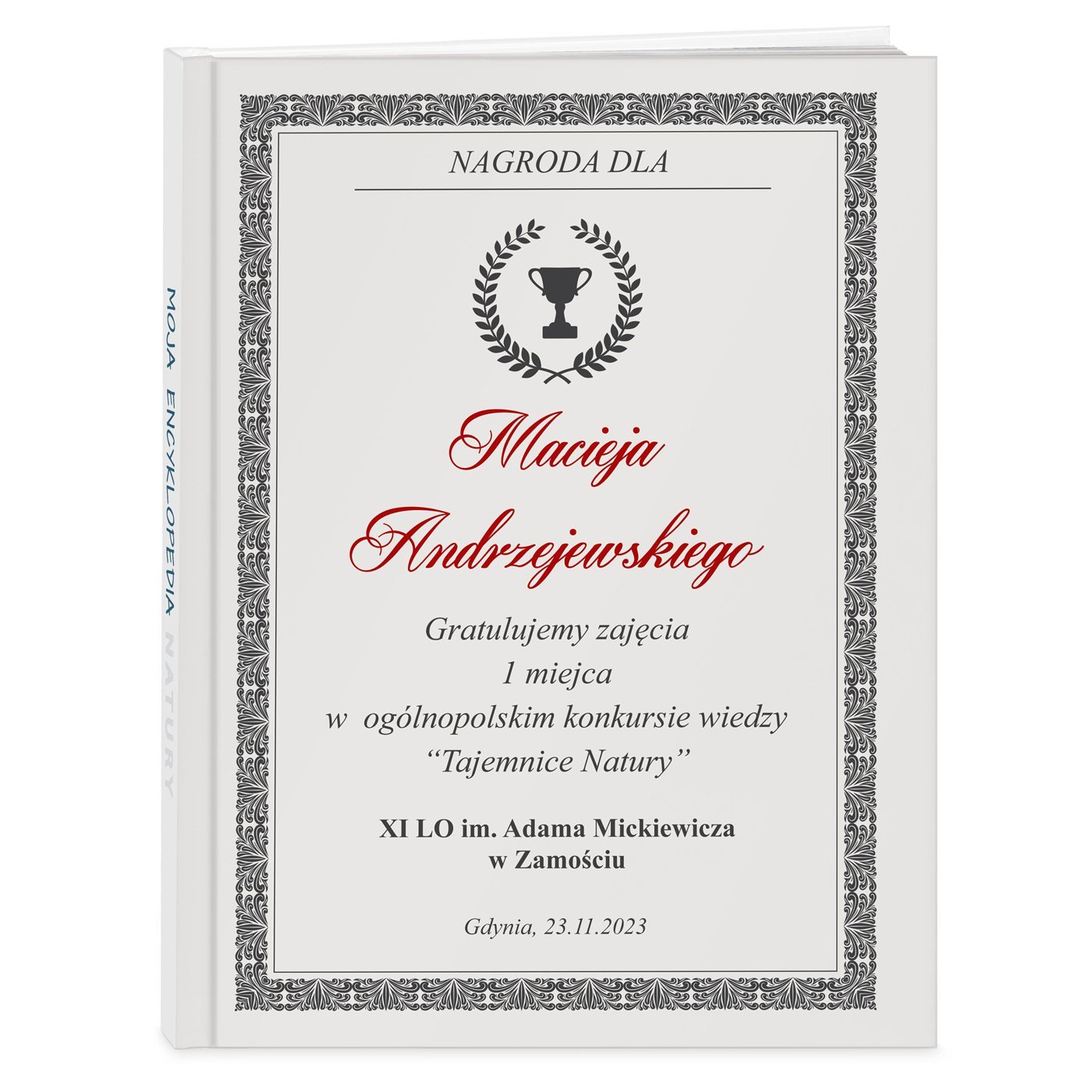 Encyklopedia przyrody z nadrukiem dla chopca jako nagroda
