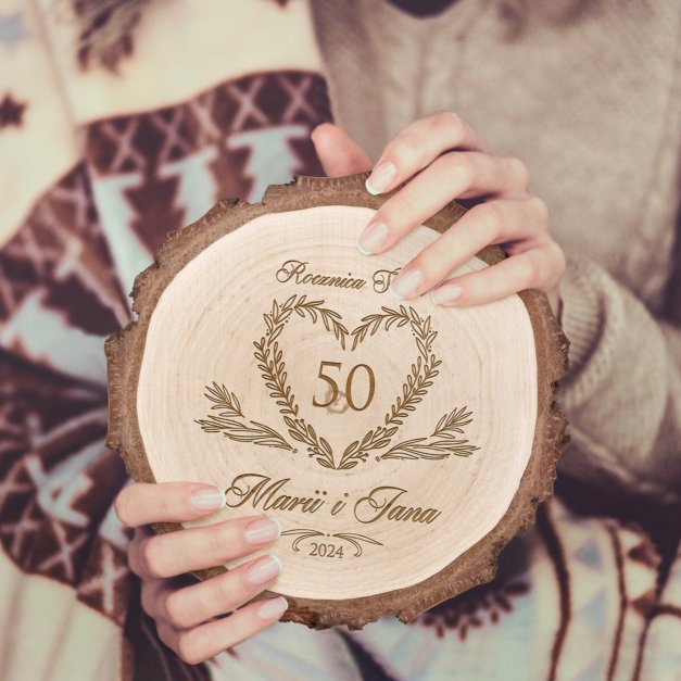 Plaster drewna z grawerem dla pary na 50 rocznicę ślubu