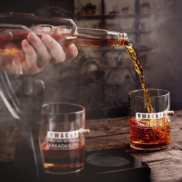 Karafka karabin 4 szklanki zestaw grawer dla konesera whisky na imieniny