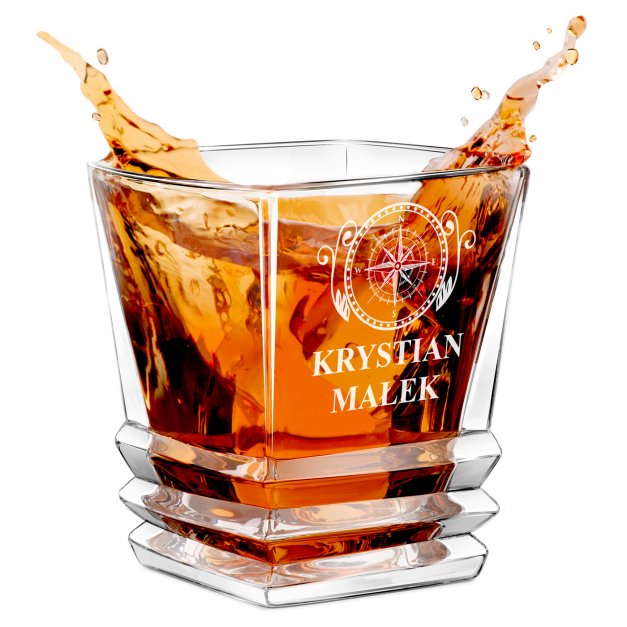 Szklanka do whisky geometric z grawerem dla podróżnika miłośnika gór żeglarza