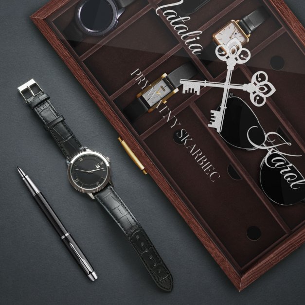 Szkatułka brązowa na zegarki i okulary z grawerem dla pary na ślub rocznicę parapetówkę