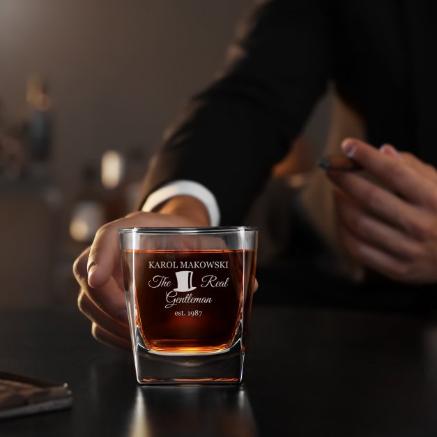 Szklanka do whisky z grawerem dla gentlemana na urodziny
