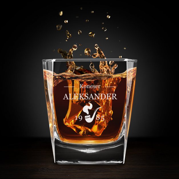 Szklanka do whisky z grawerem dla konesera na urodziny