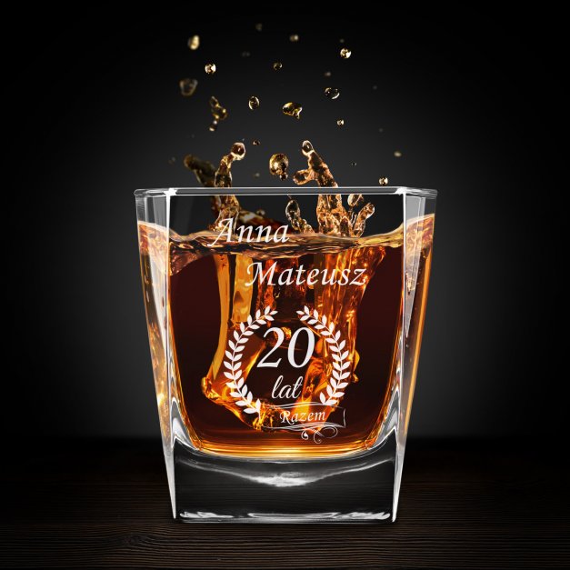 Szklanka do whisky z grawerem dla pary na 20 rocznicę
