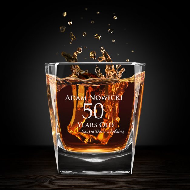 Karafka do whisky cube z 2 szklankami i grawerem dla niego na 50 urodziny