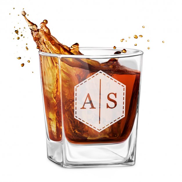 Karafka do whisky cube z 4 szklankami i grawerowanymi inicjałami