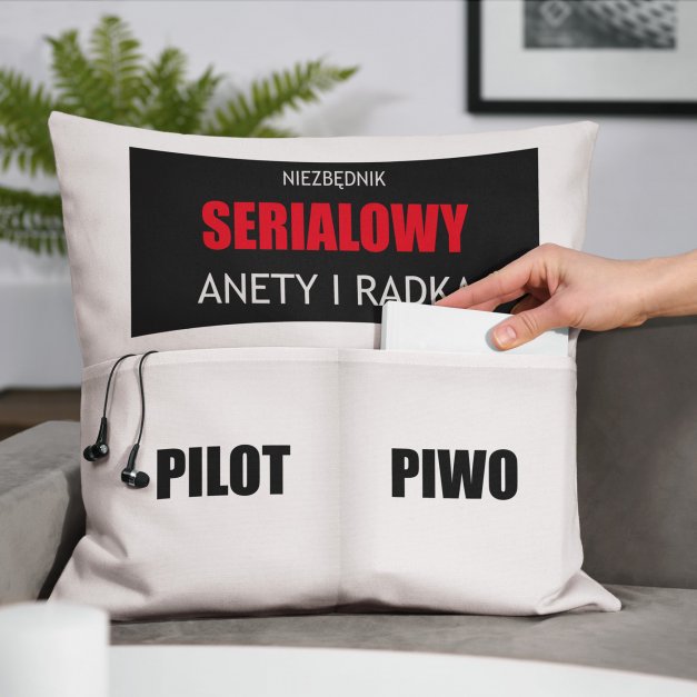 Poduszka z kieszeniami z nadrukiem dla kinomana dla pary na parapetówkę