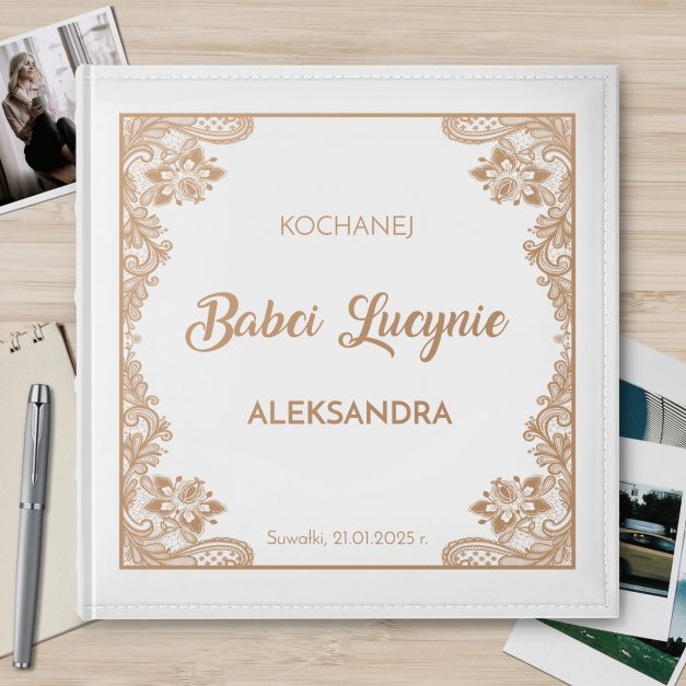 Duży album na zdjęcia z nadrukiem dla babci na urodziny