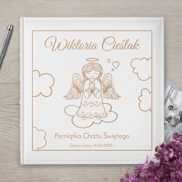 Duży album na zdjęcia z nadrukiem dla dziewczynki na chrzest