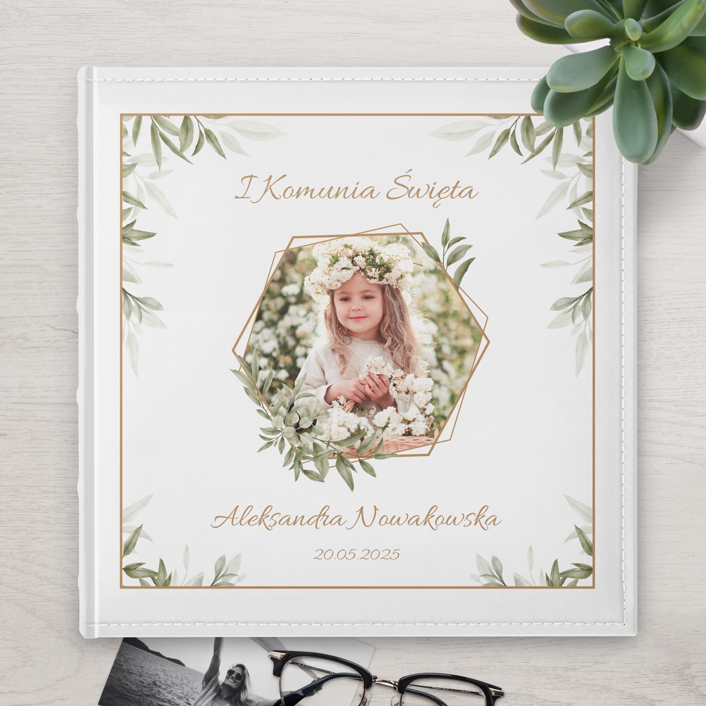 Duy album na zdjcia z Twoim zdjciem dla dziewczynki na komuni