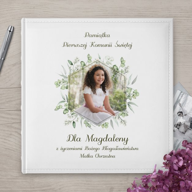 Duży album na zdjęcia z Twoim zdjęciem dla dziewczynki na komunię