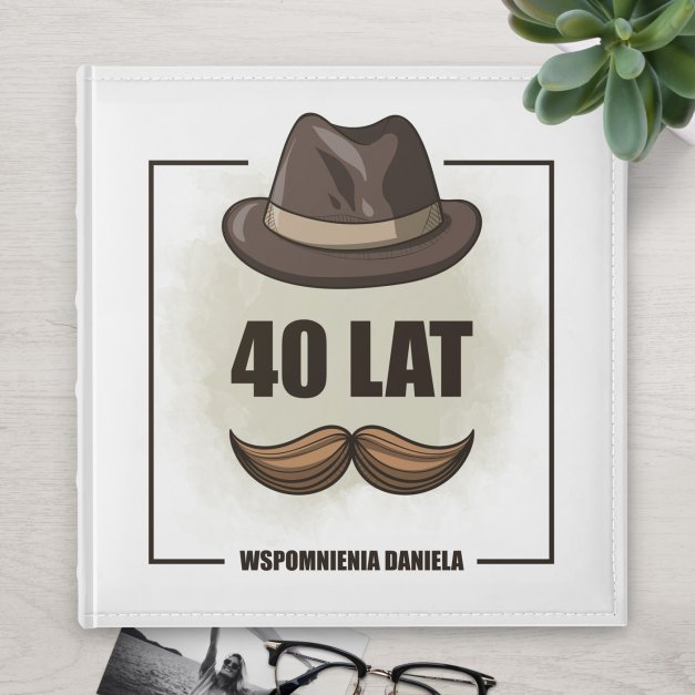 Duży album na zdjęcia z nadrukiem dla niego na 40 urodziny