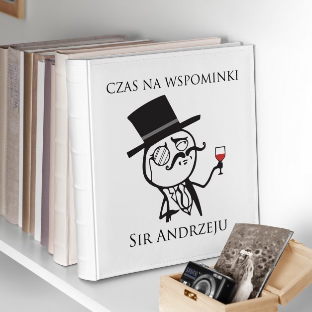 Duży album na zdjęcia z nadrukiem dla gentlemana emeryta na imieniny urodziny