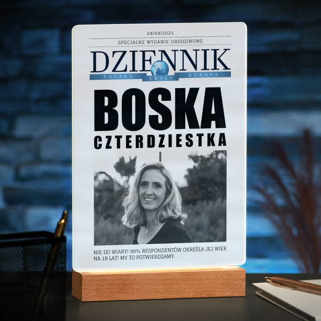 Lampka ramka XL z wydrukiem Dziennik na szkle akrylowym i podświetleniem LED dla niej na 40 urodziny