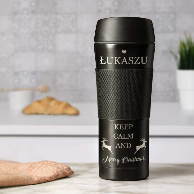 Czarny kubek termiczny z powłoką antypoślizgową i grawerem dla niego chłopaka męża narzeczonego na święta