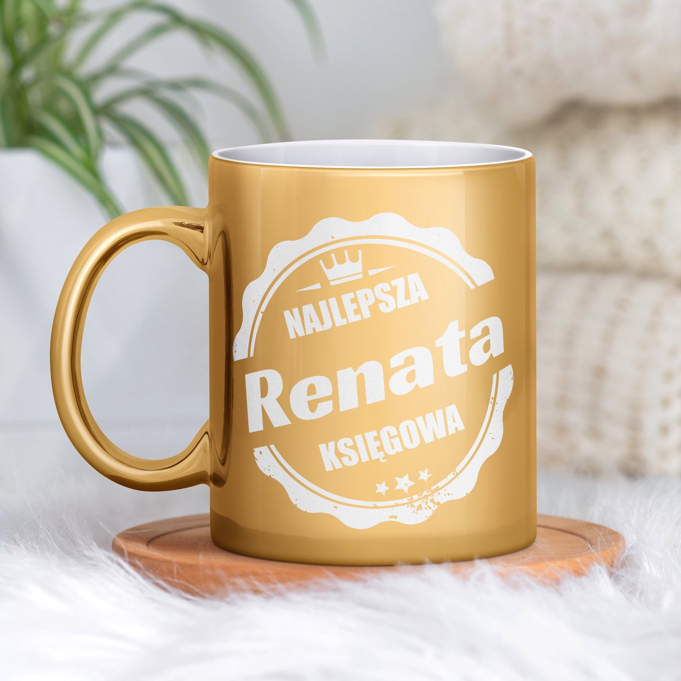 Kubek ceramiczny zoty z grawerem dla ksigowej na imieniny z okazji awansu