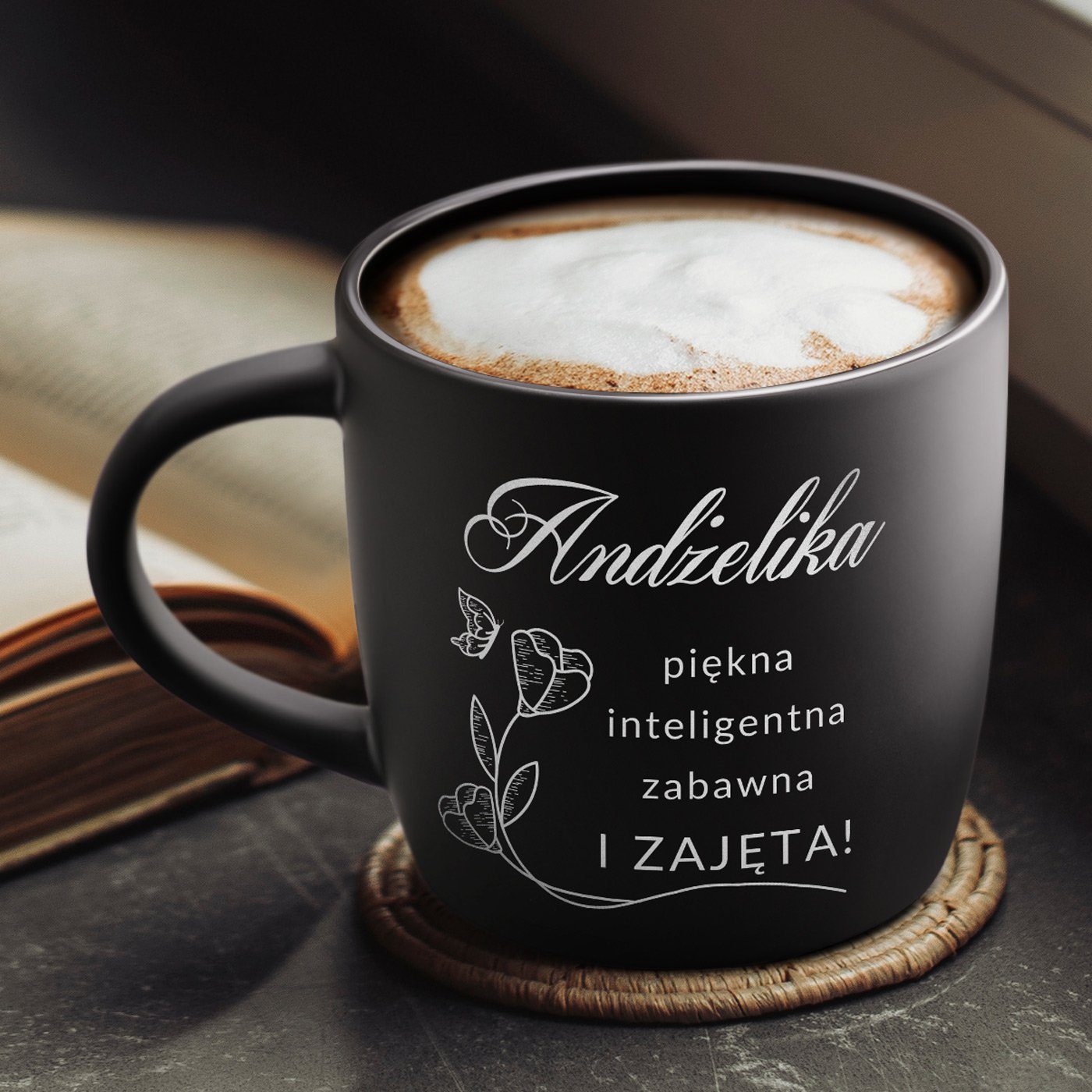 Kubek ceramiczny czarny rodek czarny z grawerem dla ony dziewczyny na imieniny rocznic