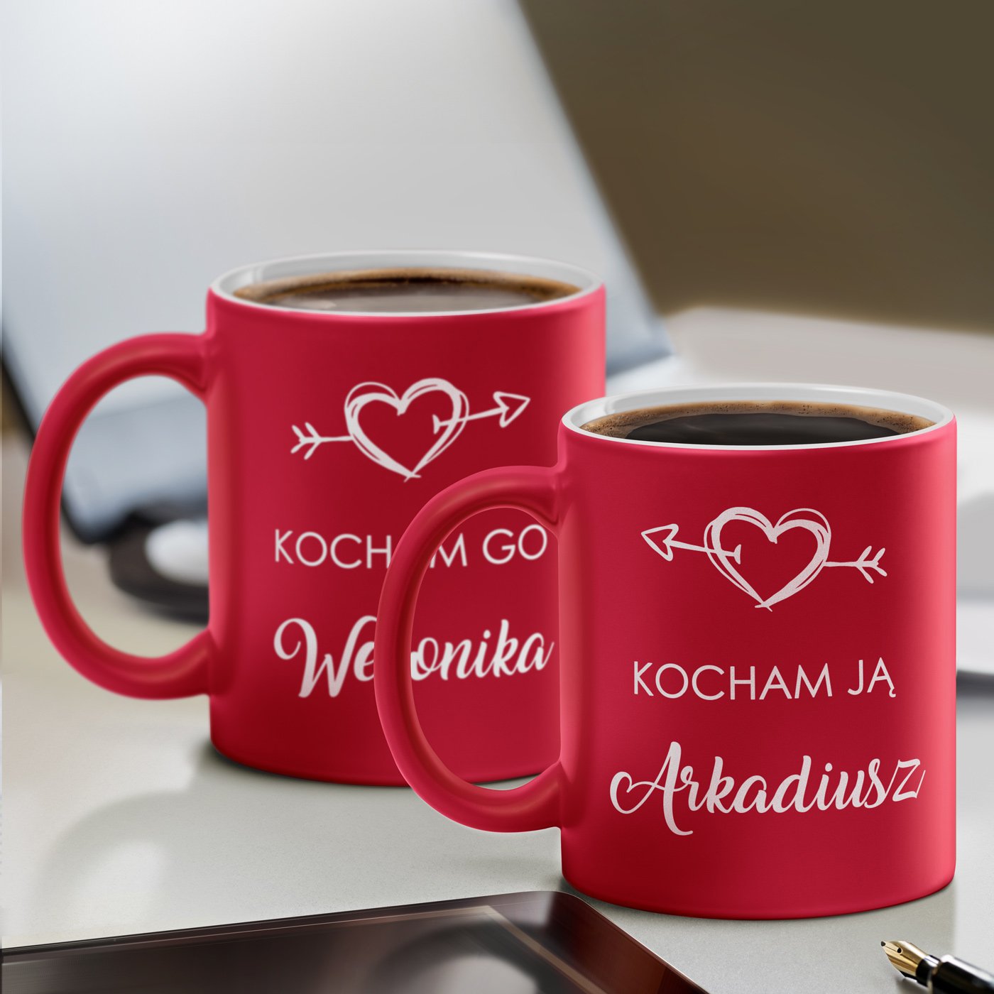 Kubki ceramiczne czerwone z biaym rodkiem x2 z grawerem dla pary na lub rocznic parapetwk