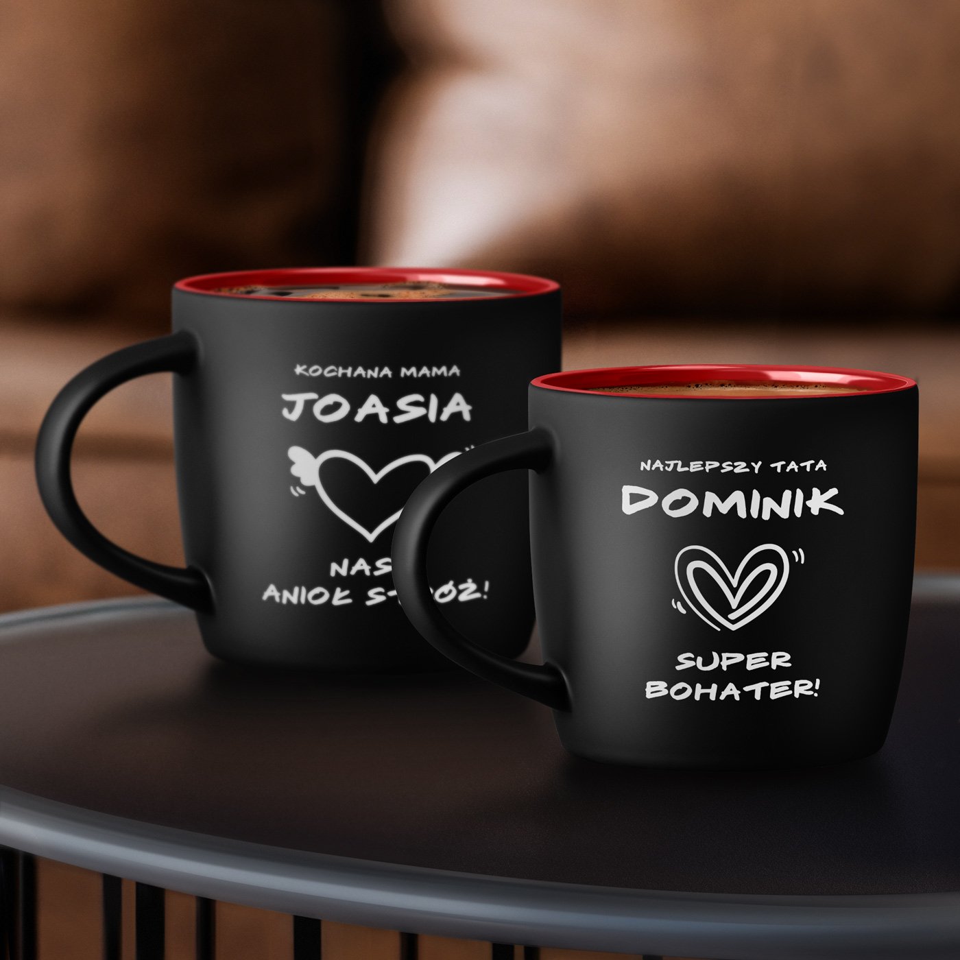 Kubki ceramiczne czarne z czerwonym rodkiem x2 z grawerem dla rodzicw jako podzikowanie lubne