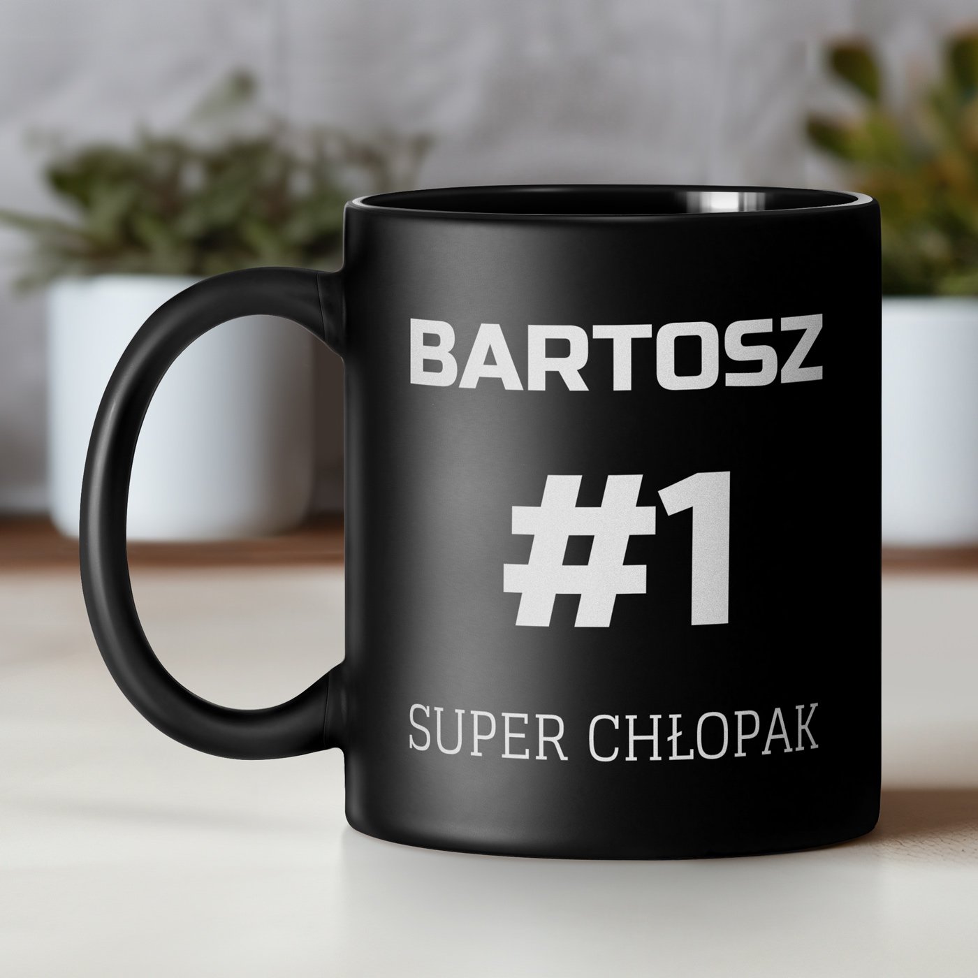 Kubek ceramiczny czarny matowy z grawerem dla chopaka