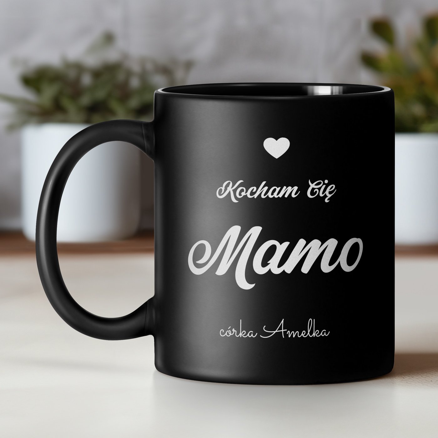 Kubek ceramiczny czarny matowy z grawerem dla mamy