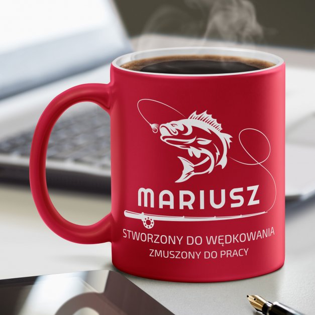 Kubek ceramiczny czerwony z białym środkiem z grawerem dla wędkarza na imieniny