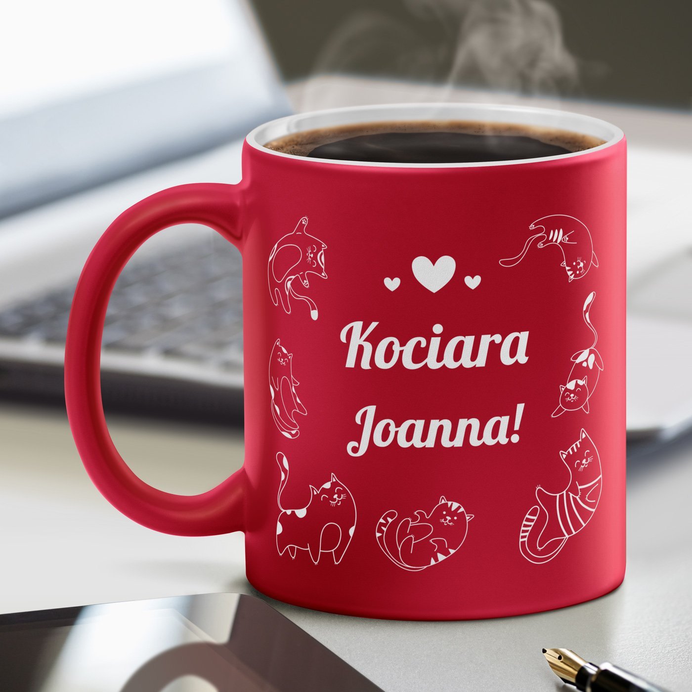 Kubek ceramiczny czerwony z biaym rodkiem z grawerem dla kociary na imieniny