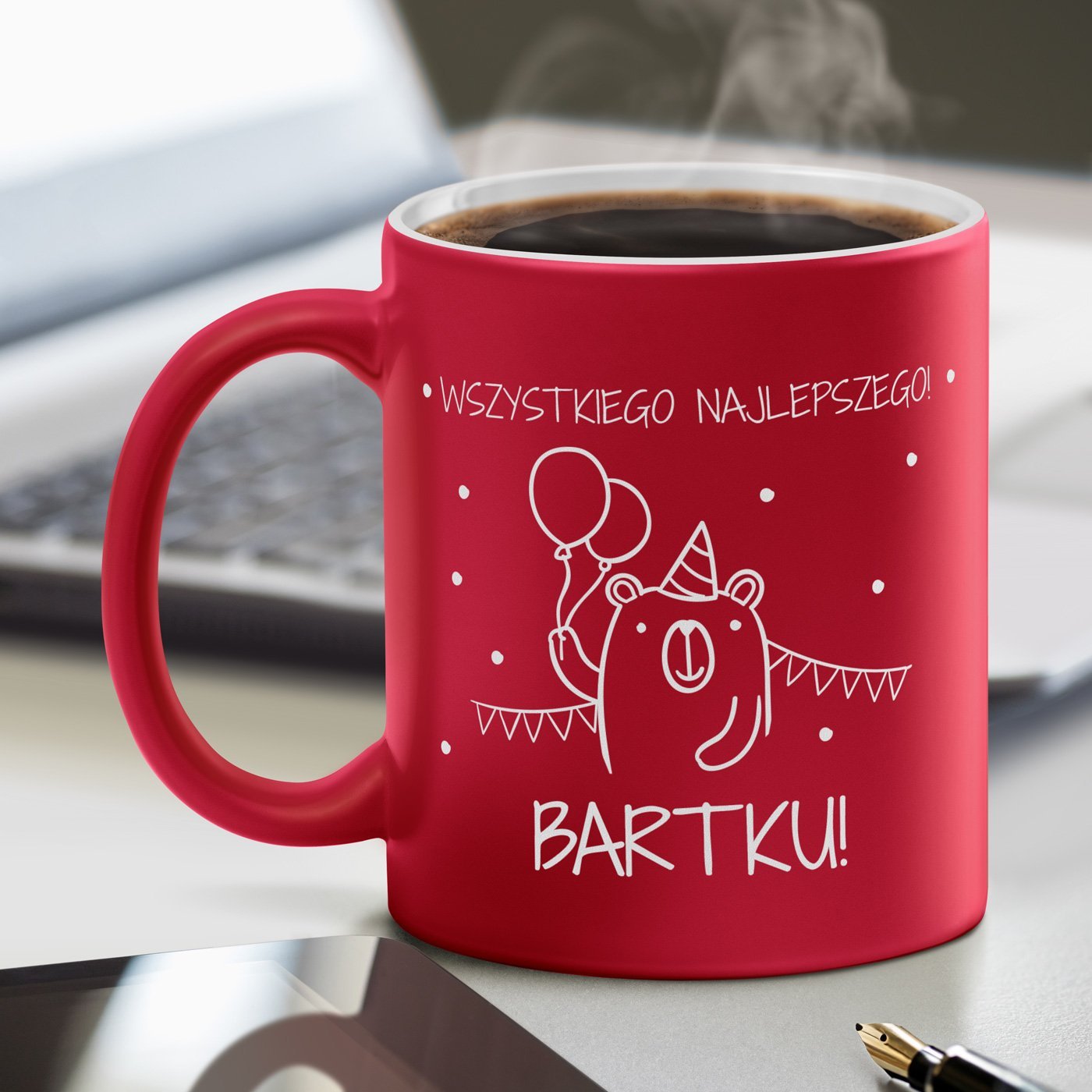 Kubek ceramiczny czerwony z biaym rodkiem z grawerem dla niego na imieniny urodziny