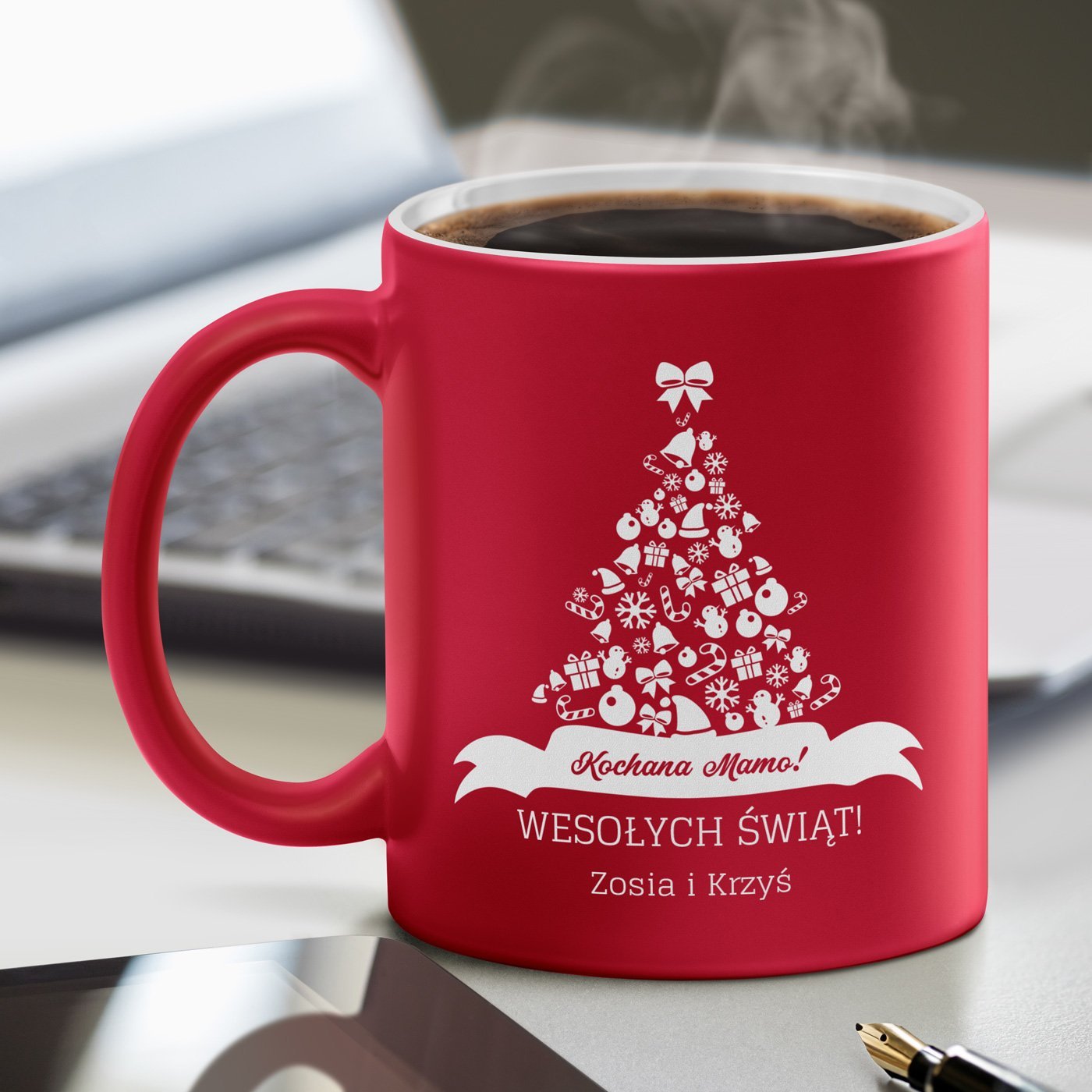 Kubek ceramiczny czerwony z biaym rodkiem z grawerem dla mamy na wita