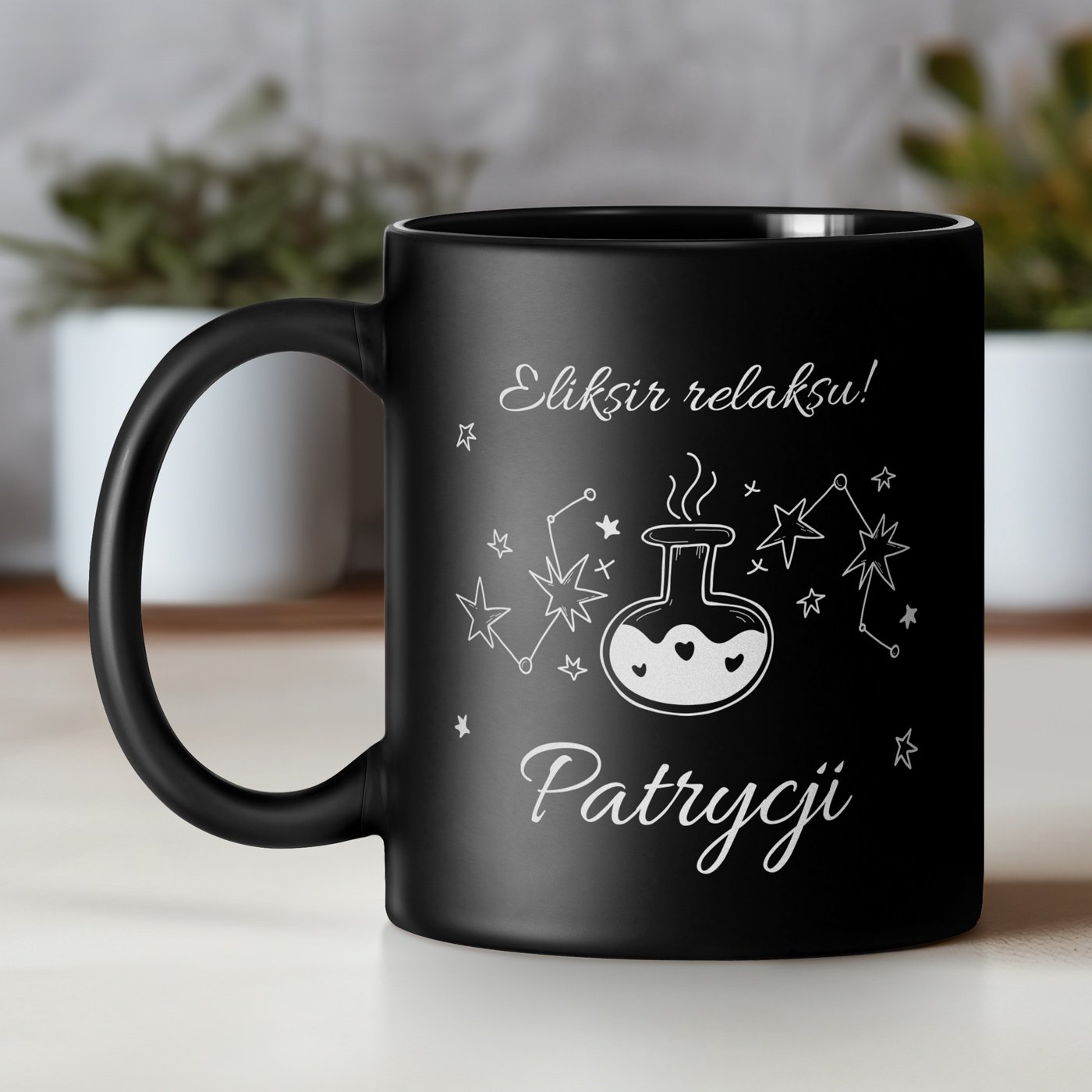 Kubek ceramiczny czarny matowy z grawerem dla niej na imieniny