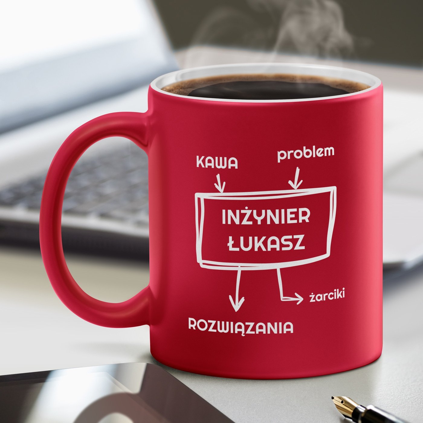 Kubek ceramiczny czerwony z biaym rodkiem z grawerem dla inyniera