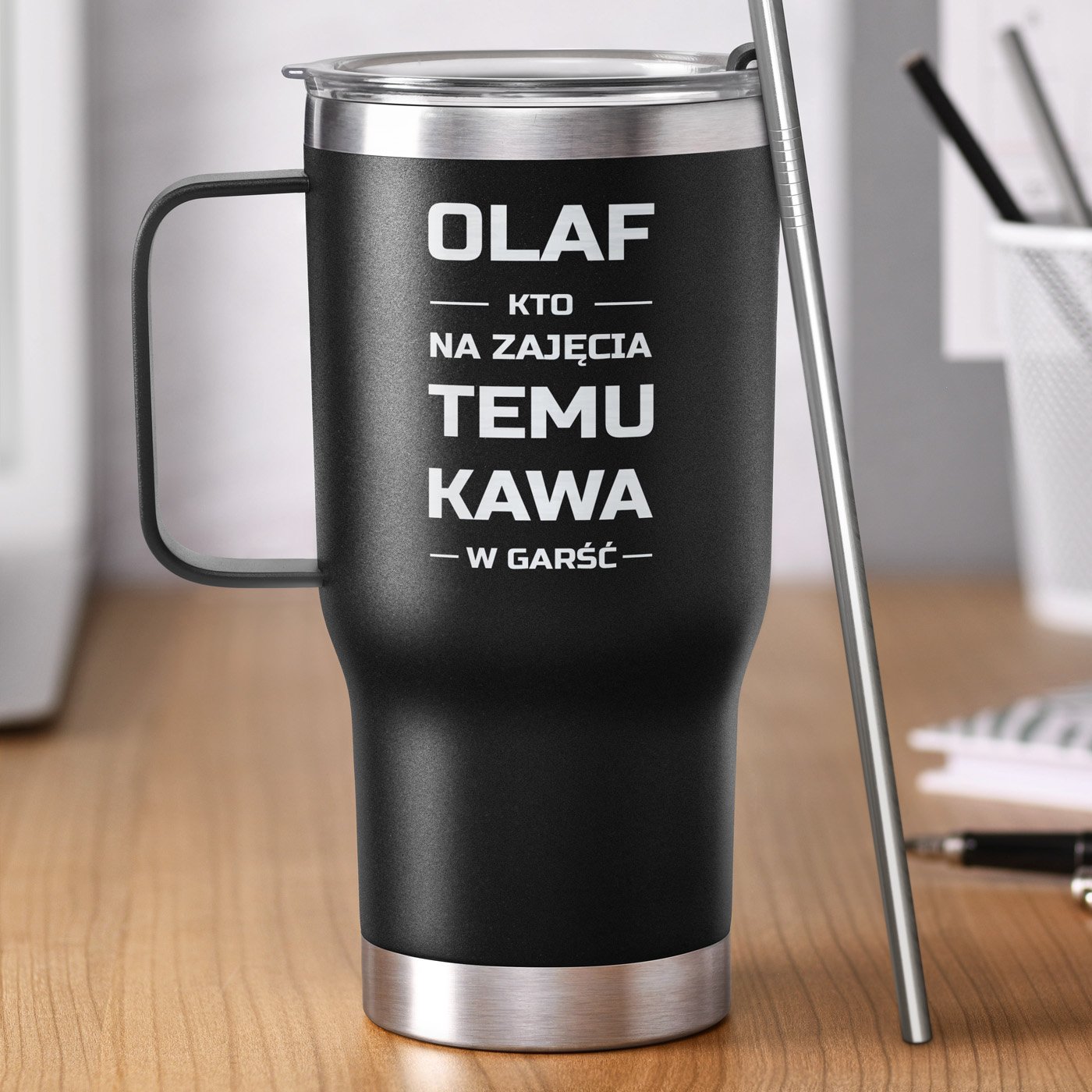 Czarny kubek termiczny z uchem i wasnym grawerem dla studenta na imieniny