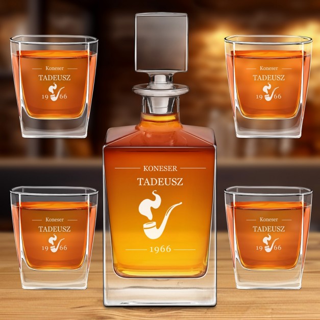 Karafka do whisky cube z 4 szklankami i grawerem dla konesera na urodziny