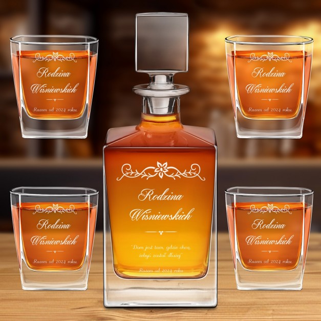 Karafka do whisky cube z 4 szklankami i grawerem dla pary na ślub rocznicę parapetówkę