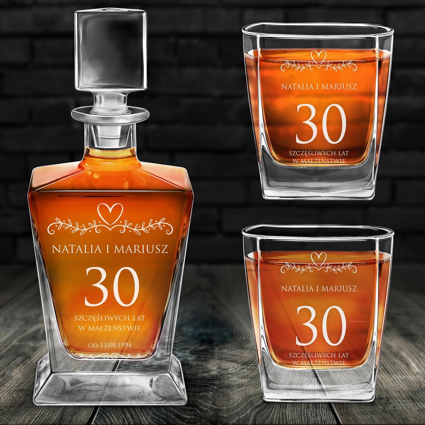 Karafka do whisky pyramid z 2 szklankami capitol i grawerem dla pary na 30 rocznic lubu