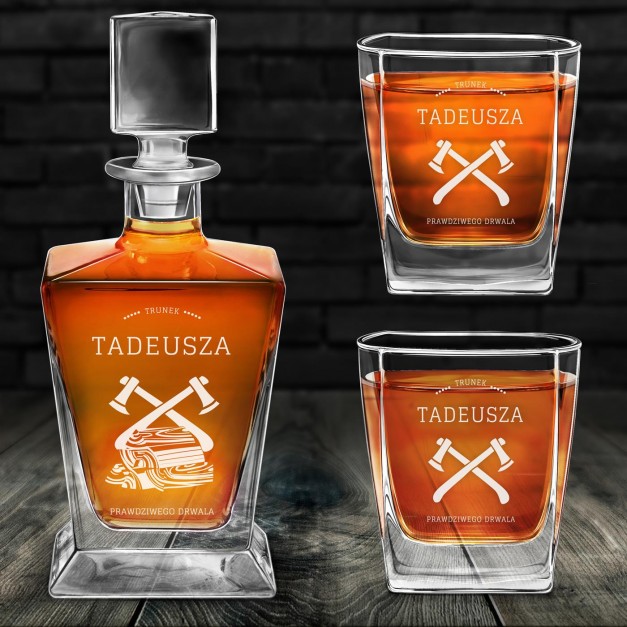 Karafka do whisky pyramid z 2 szklankami capitol i grawerem dla  drwala na imieniny
