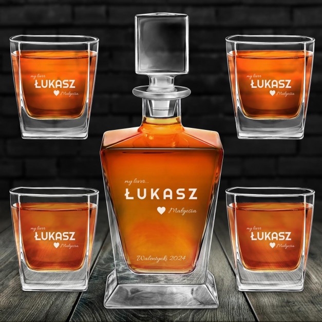Karafka do whisky pyramid z 4 szklankami capitol i grawerem dla chłopaka narzeczonego na walentynki
