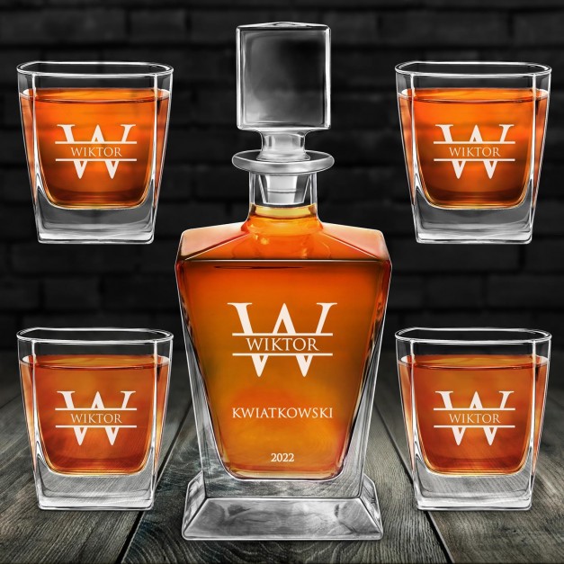 Karafka do whisky pyramid z 4 szklankami capitol i grawerem dla gentlemana