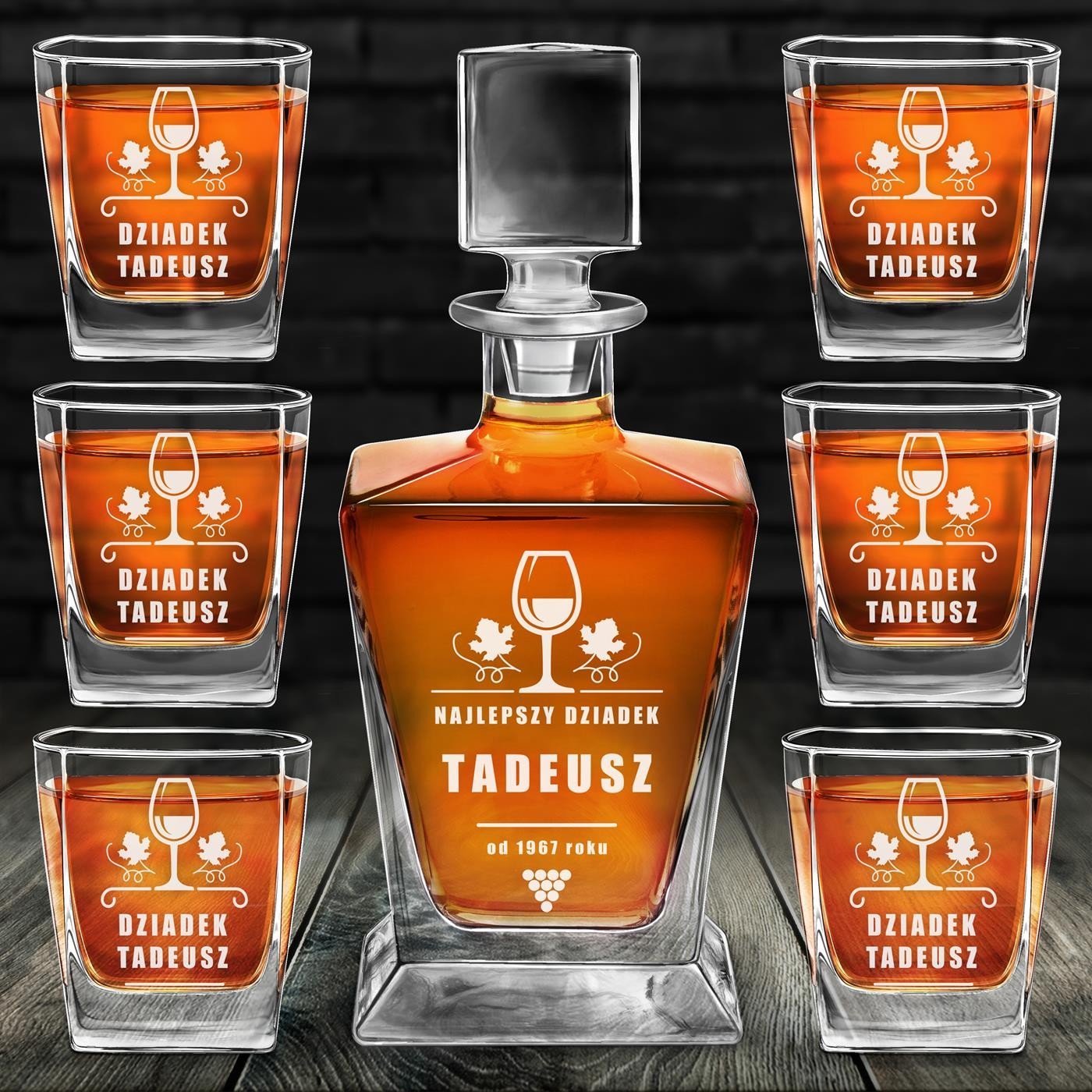 Karafka do whisky pyramid z 6 szklankami capitol i grawerem dla dziadka