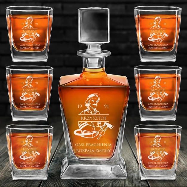 Karafka do whisky pyramid z 6 szklankami capitol i grawerem dla strażaka na urodziny