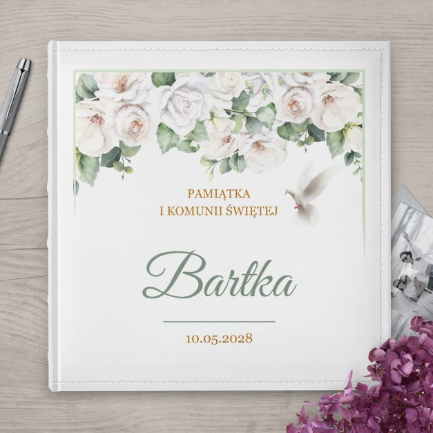 Duży album na zdjęcia dla chrześniaka chłopca na Komunię Świętą